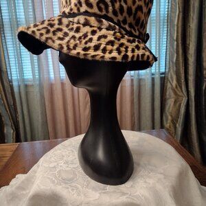 Vintage Glam Leopard Print Hat